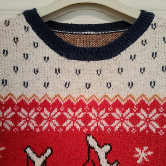 M🎄Festive Red Reindeer Ugly Holiday Sweater for Men Unisex - Picture 3 of 7